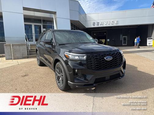 2025 Ford Explorer ST-Line
