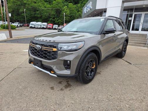 Marsh Gray 2026 Ford Explorer Tremor