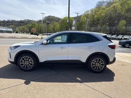 2025 Ford Escape PHEV SE