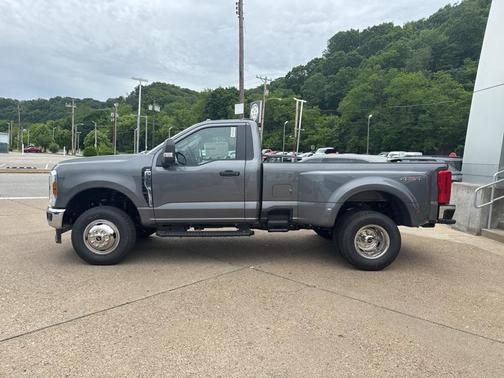 2025 Ford F-350 XLT