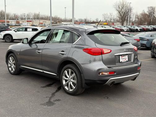 2016 INFINITI QX50 Base