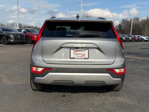 2023 Kia Niro EX