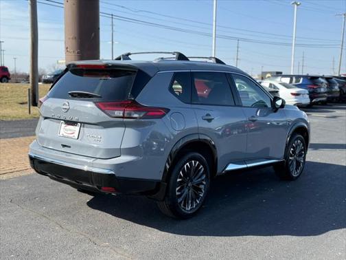 2025 Nissan Rogue Platinum