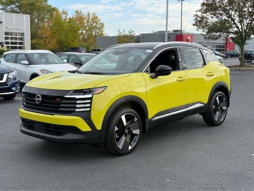 2026 Nissan Kicks SR