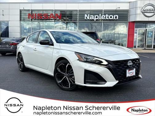 2023 Nissan Altima SR FWD