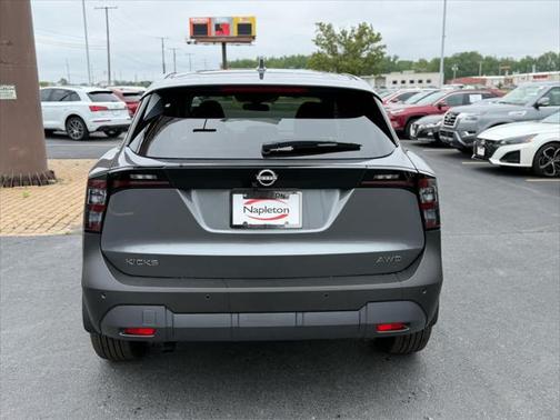 2025 Nissan Kicks SV
