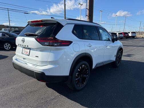 2026 Nissan Rogue Dark Armor