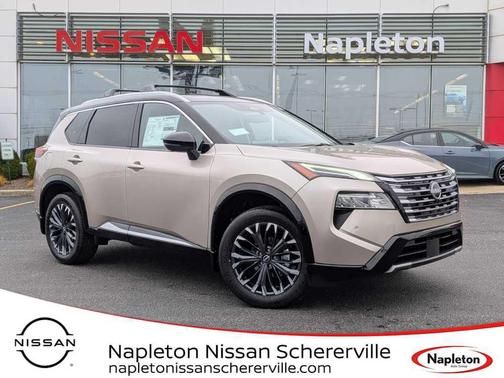 Champagne Silver Metallic/Super Black 2026 Nissan Rogue Platinum SUV