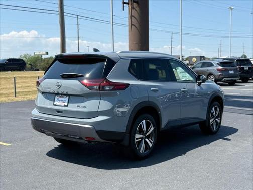 2025 Nissan Rogue SL