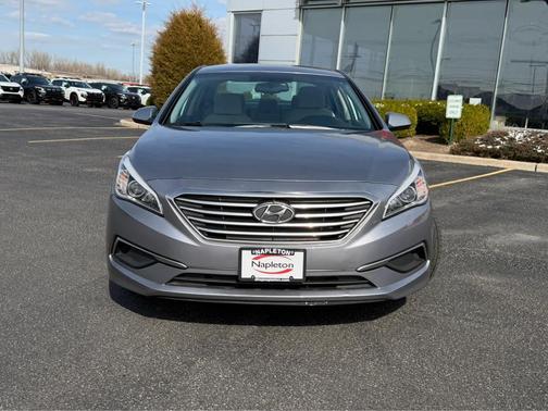 2017 Hyundai SONATA SE