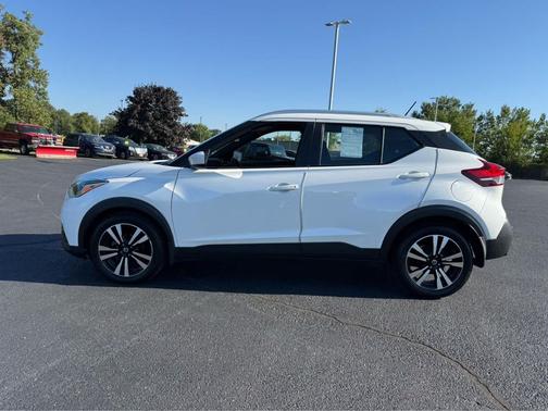 2020 Nissan Kicks SV