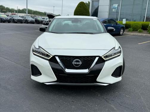2023 Nissan Maxima SV Xtronic CVT