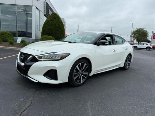 2023 Nissan Maxima SV Xtronic CVT