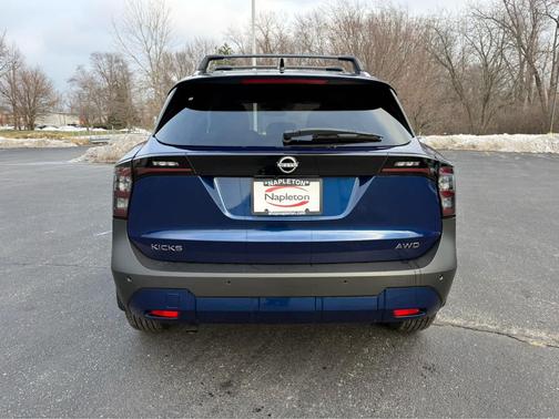 2026 Nissan Kicks SV