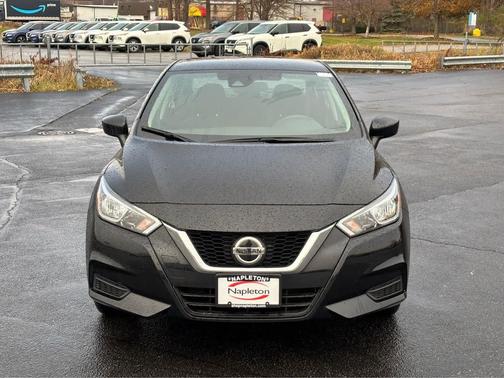 2022 Nissan Versa 1.6 S