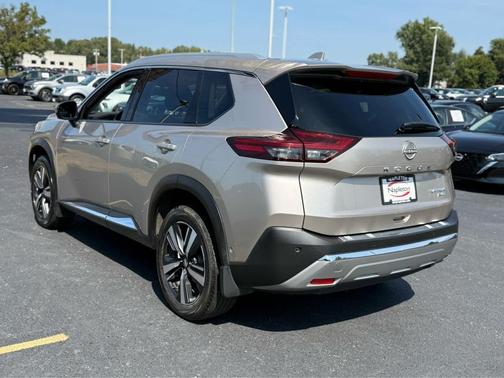 2022 Nissan Rogue Platinum