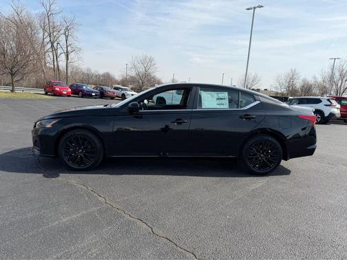 2026 Nissan Altima SV FWD