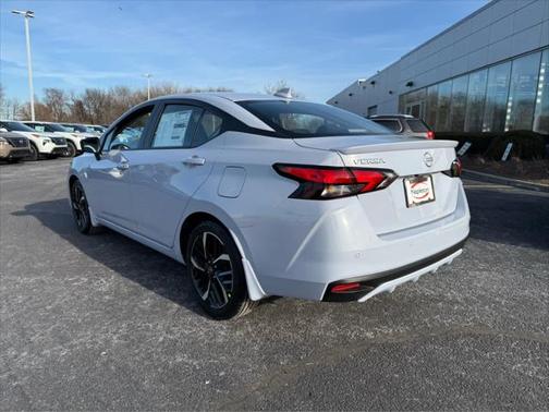 2025 Nissan Versa 1.6 S
