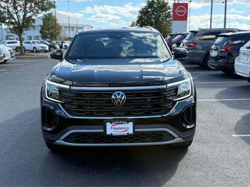 2024 Volkswagen Atlas Cross Sport 2.0T SE