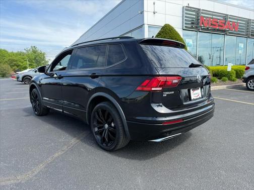 2021 Volkswagen Tiguan 2.0T SE R-Line Black 4MOTION