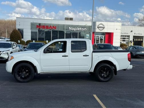 2021 Nissan Frontier SV