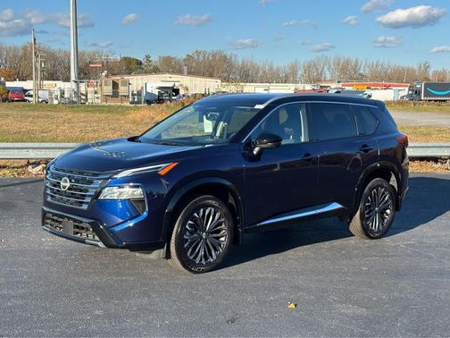 2025 Nissan Rogue Platinum