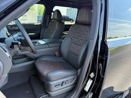 2025 Nissan Armada Platinum 4WD