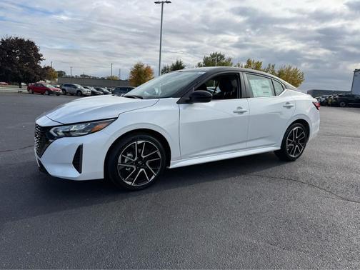 2025 Nissan Sentra SR