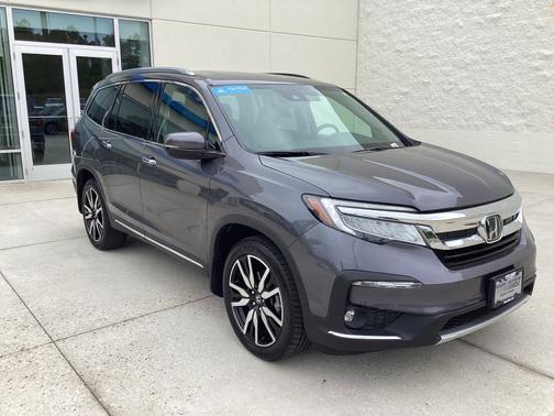 Modern Steel Metallic 2022 Honda Pilot