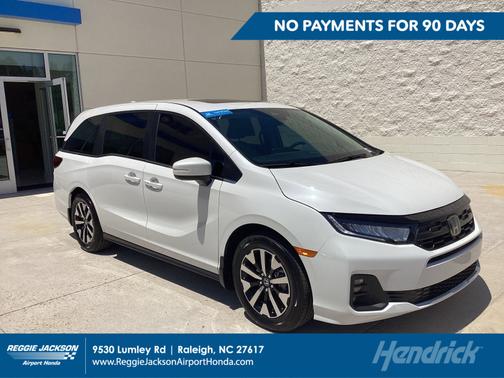 Platinum White Pearl 2025 Honda Odyssey