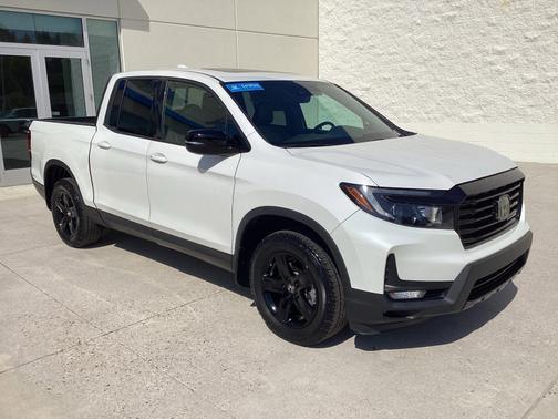 Platinum White Pearl 2023 Honda Ridgeline