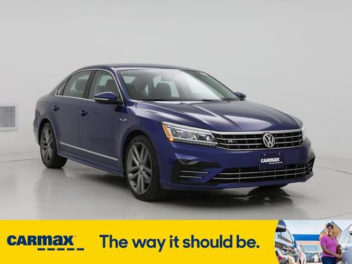 2017 Volkswagen Passat R-Line