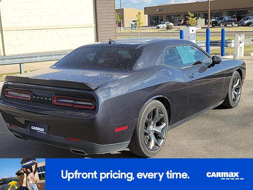 2016 Dodge Challenger SXT Plus
