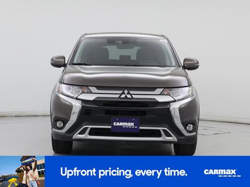 2020 Mitsubishi Outlander SE