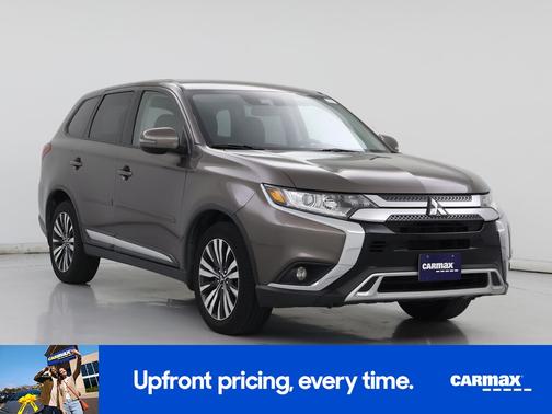 2020 Mitsubishi Outlander SE