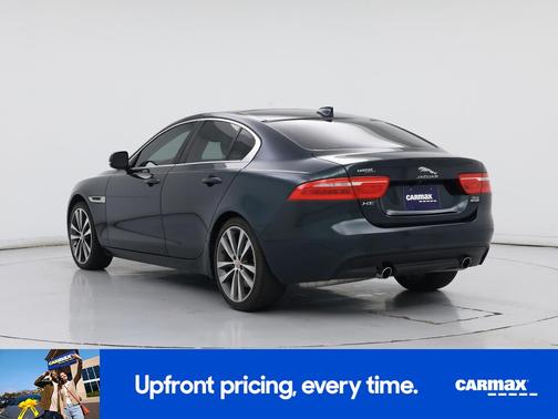 2017 Jaguar XE Prestige