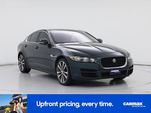 2017 Jaguar XE Prestige