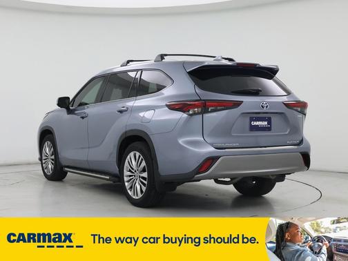 2024 Toyota Highlander Hybrid Platinum