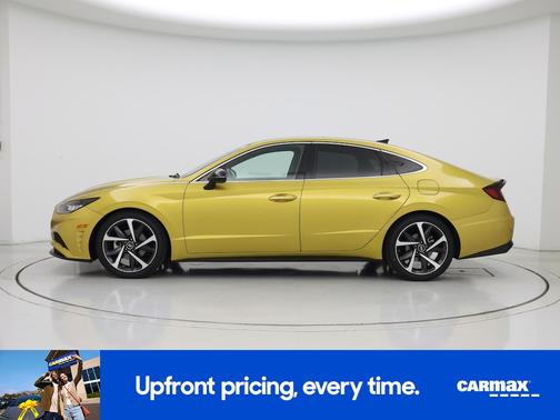 Gold 2021 Hyundai SONATA SEL Plus