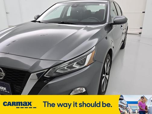 2019 Nissan Altima SV