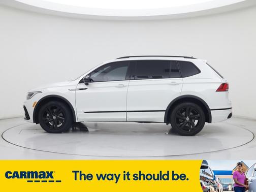 2023 Volkswagen Tiguan SE R-Line Black