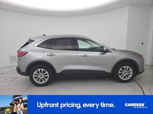 Silver 2021 Ford Escape SE