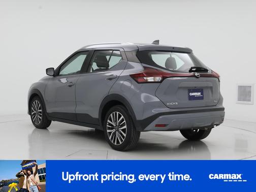 2022 Nissan Kicks SV