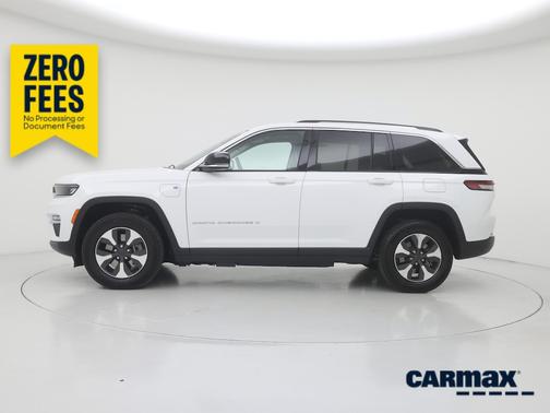 White 2023 Jeep Grand Cherokee 4xe