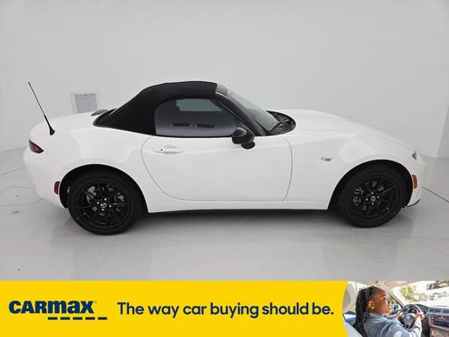 2019 Mazda MX-5 Miata Sport
