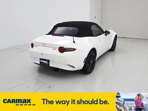 2019 Mazda MX-5 Miata Sport