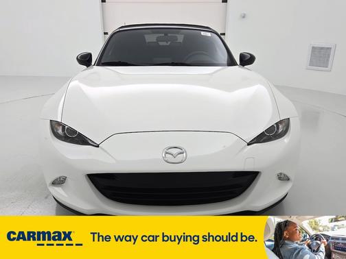 2019 Mazda MX-5 Miata Sport