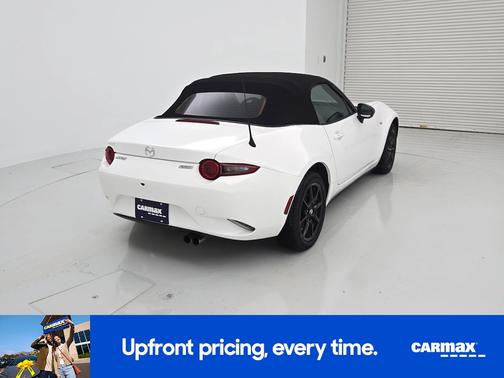 2019 Mazda MX-5 Miata Sport