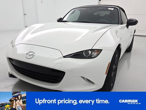 2019 Mazda MX-5 Miata Sport