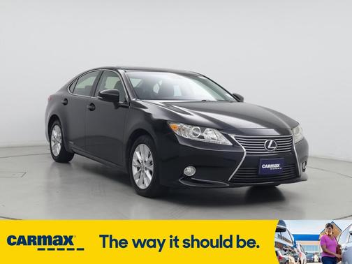 2015 Lexus ES 300h